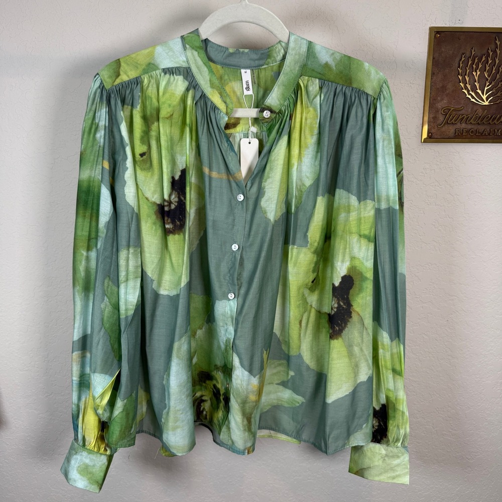 Glam Green Watercolor Floral Long Sleeve Button Up Blouse GT9566 Medium